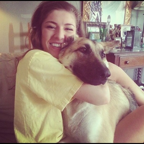 Meet your Posher ❤️ - Picture 2 of 8